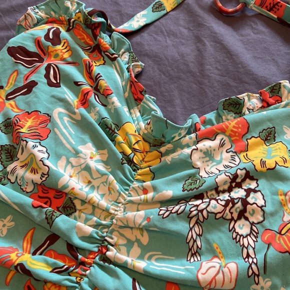 Coco Rave Tankini Top. Super soft. - Picture 2 of 5